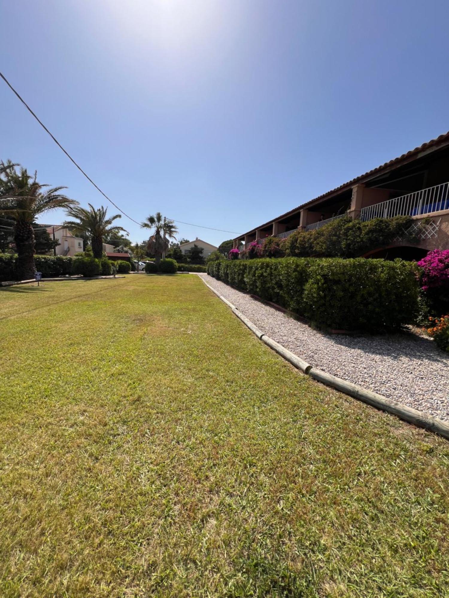 La Bergerie Apartment Hyères Екстериор снимка